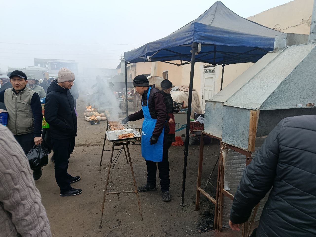 Bozorlarda sanitariya holatlar